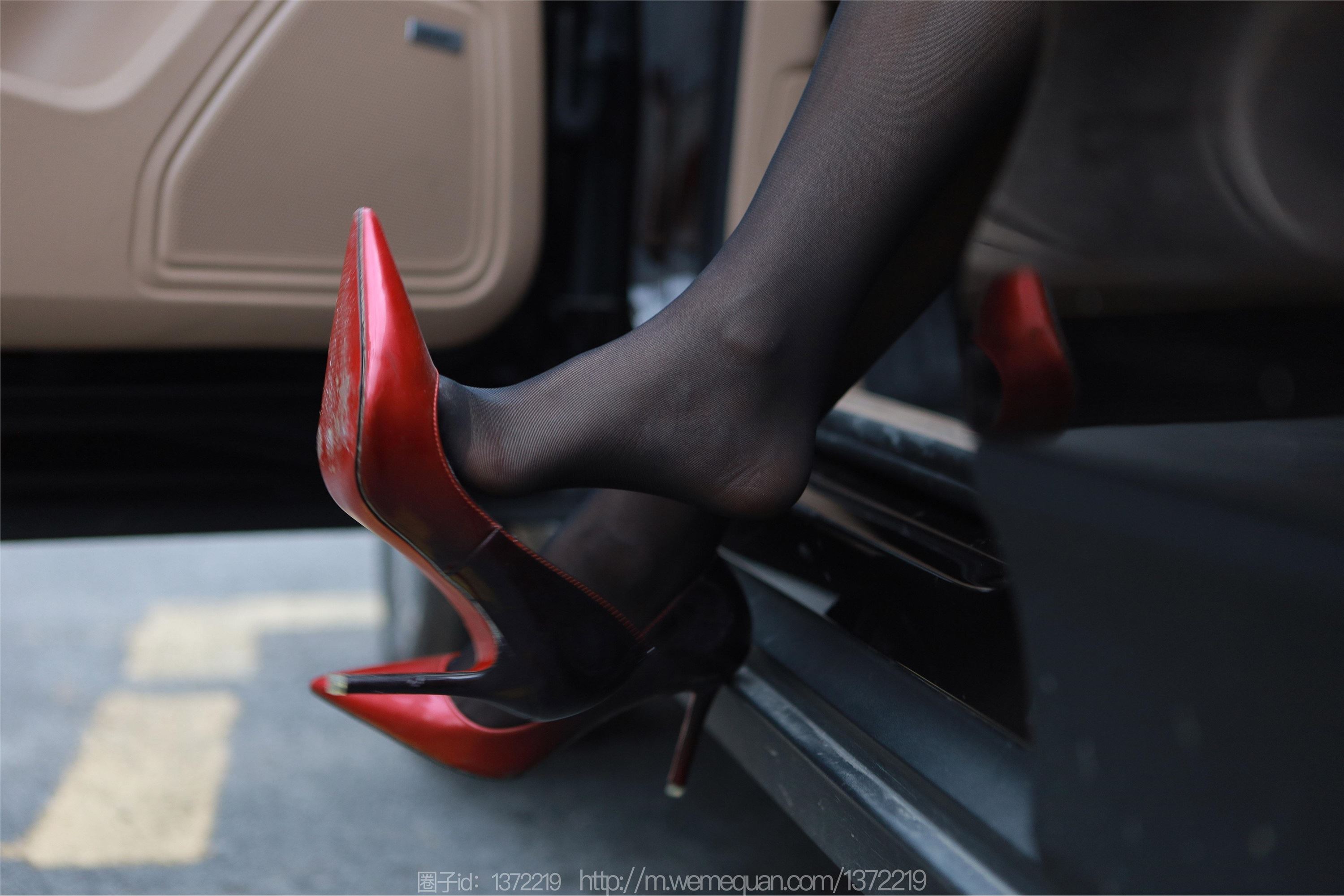 IESS异思趣向  2023.04.18 丝享家 1425 婉萍《小辣椒》